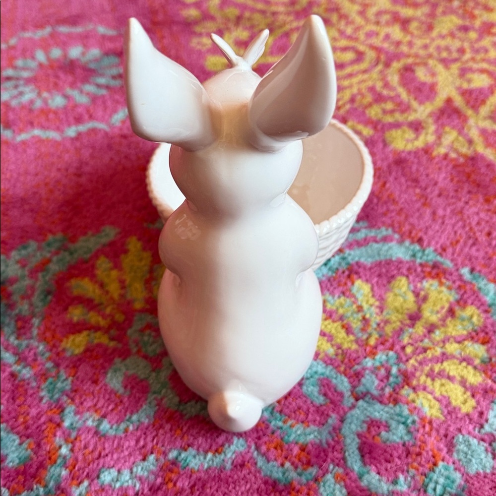 Williams Sonoma Easter bunny candy bowl - Picture 4 of 6
